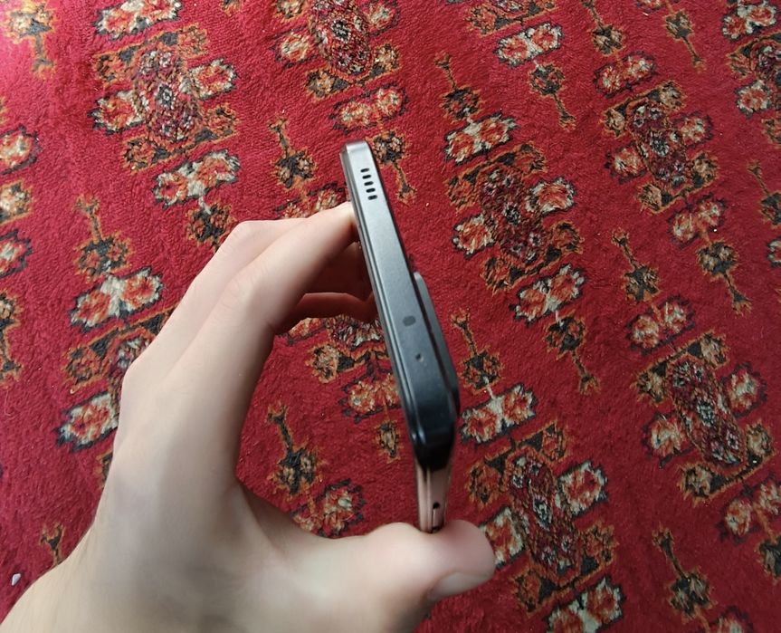 Продам Poco F5 pro