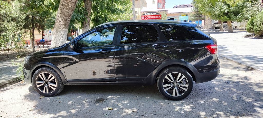 Lada Westa Sw Cross 1.8