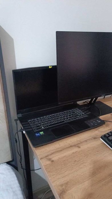 Ноутбук MSI Crosshair 17