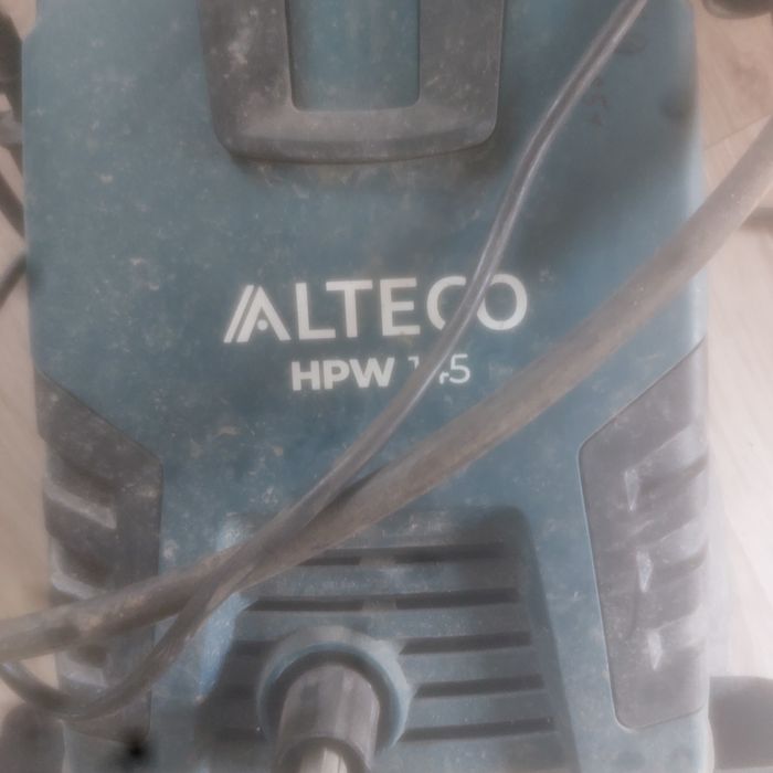 Продам  мойку высокого давления