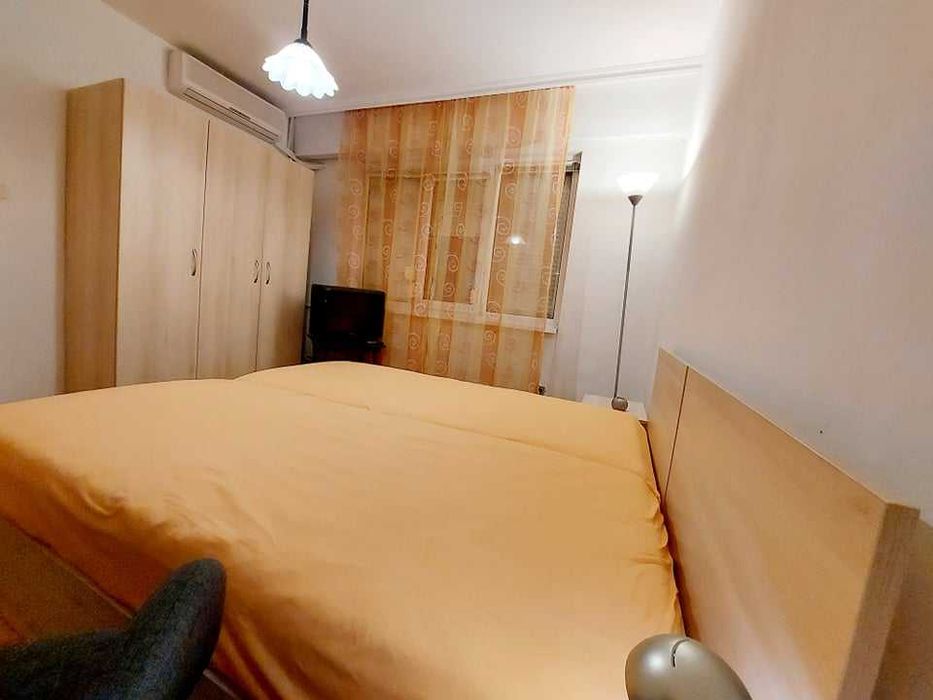 Дава се под наем Двустаен апартамент в Бургас, Зорница - 64 кв.м за 244.8 € - Снимка #2