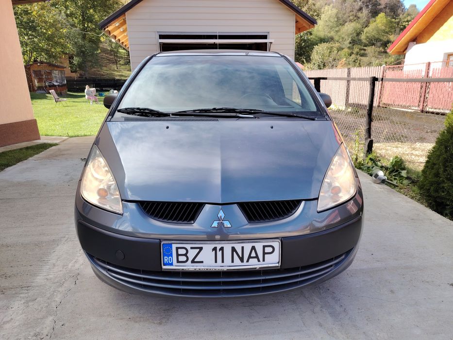 Autoturism Mitsubishi colt