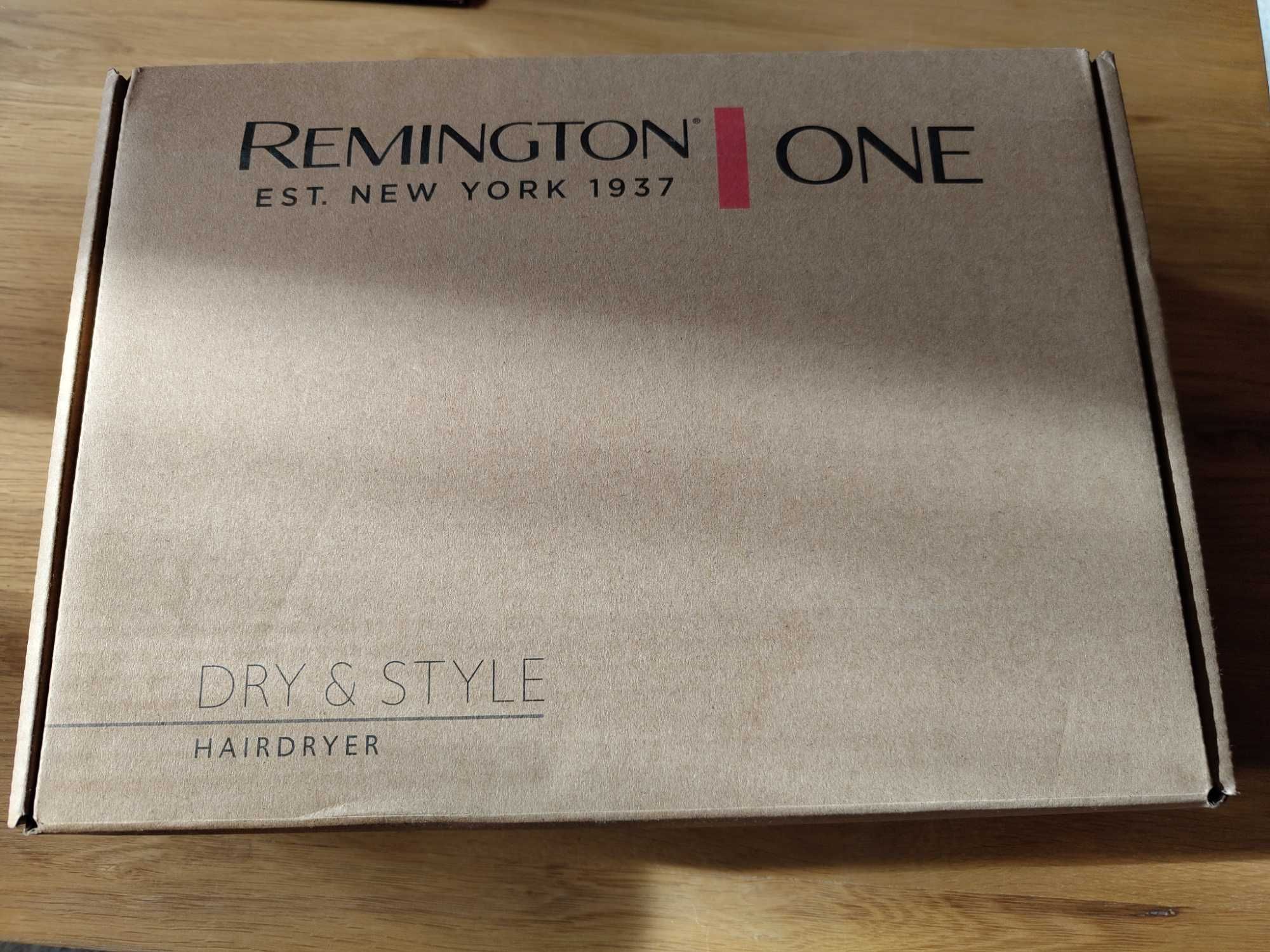 Uscator pentru par Remington One Dry and Style