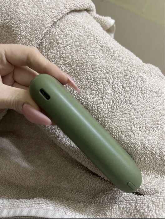 Iphone 15 green