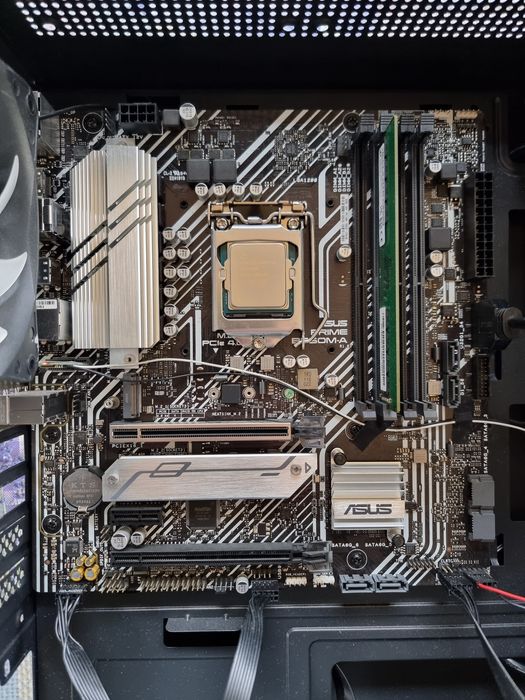 i5-11400F + Asus Prime B560M-A + 16GB DDR4 + Кутия