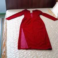 Червена рокля копринено кадифе + подарък
