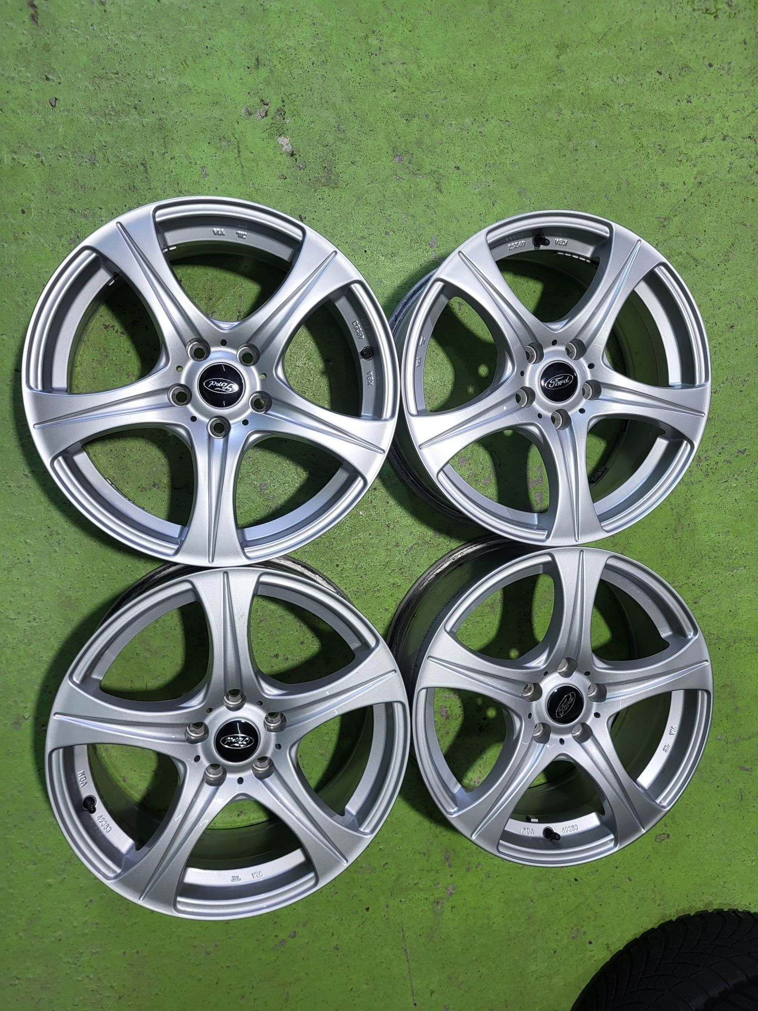 17 5x108 Ford лети джанти 5х108 форд