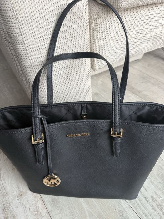 Geanta Michael Kors Saffiano Neagra