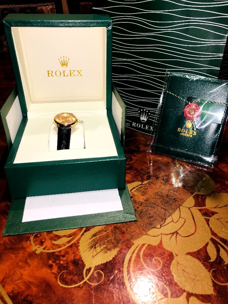 Часы:от ROLEX золотой