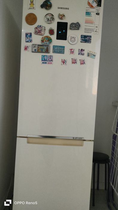 Срочно  продом холодильник