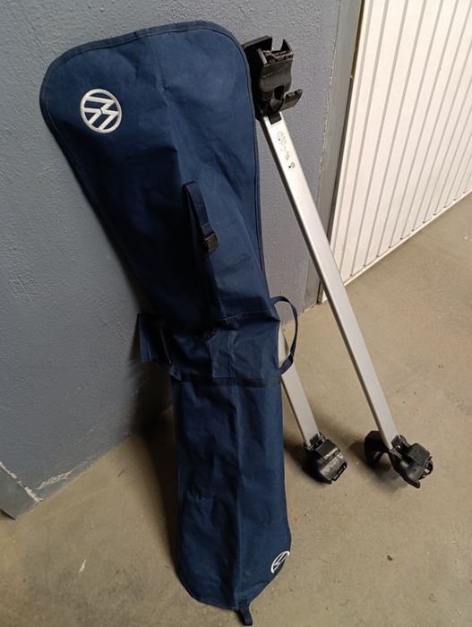 Багажник Passat b6