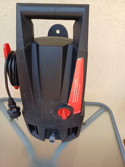 Aparat de spălat cu presiune