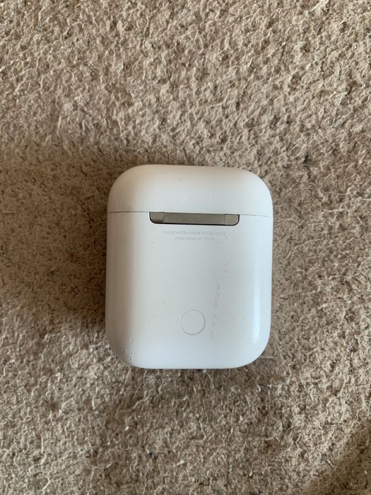 Airpods 2 - Безжични слушалки на Apple