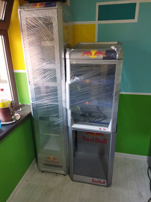 Витринный холодильник