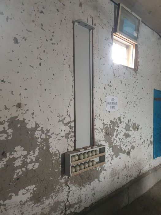 Бильярдный стол 2 та сотилади