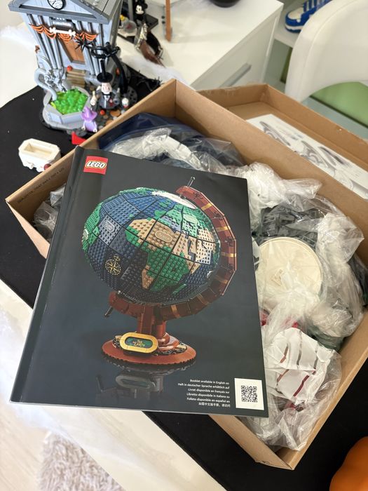 Lego Ideas 21332 Globul Pamantesc