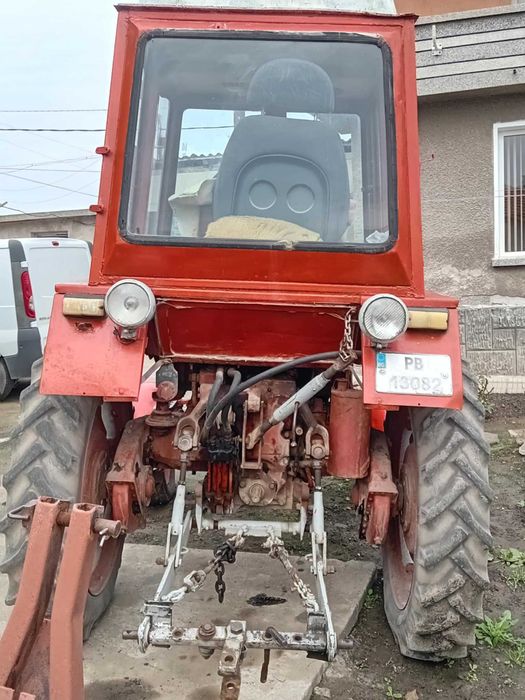 Трактор "Владимировец Т-25" (регистриран) + Селскостопански инвентар