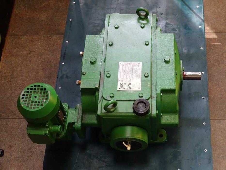 вариаторен редуктор ASUG 13APA 56-160x6x2x5.6-130x2 TGL129362