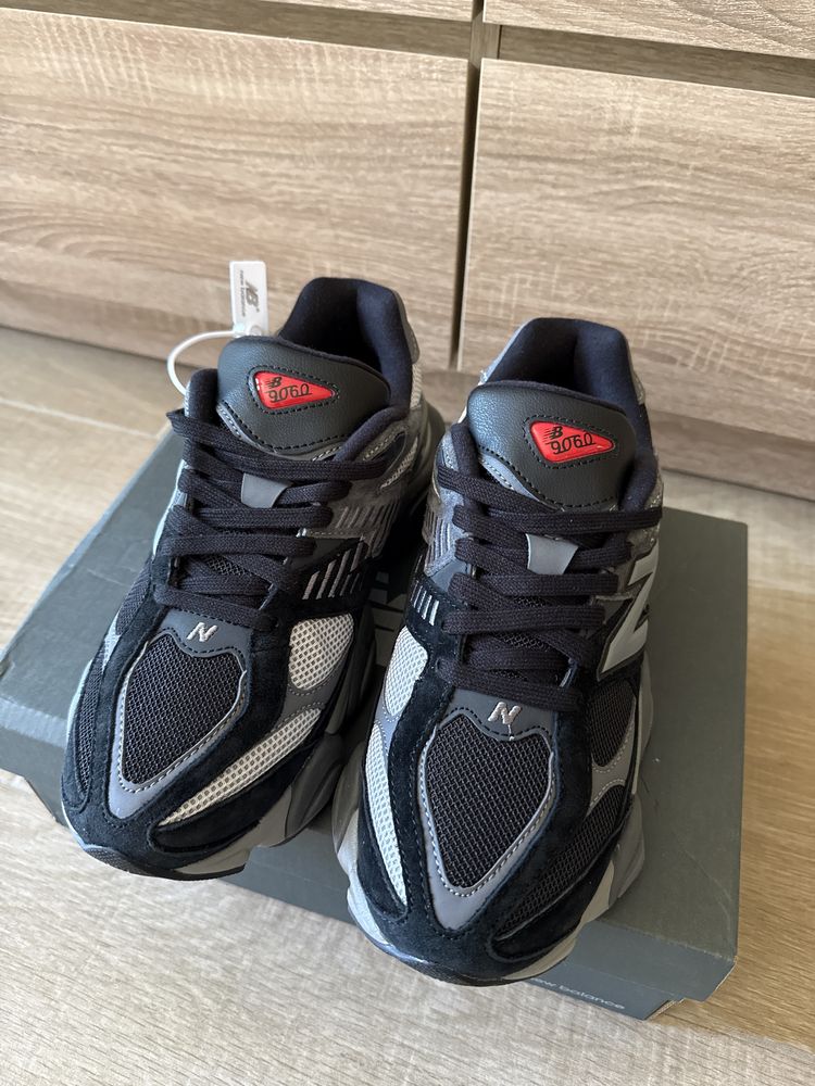 New Balance спортни обувки 9060