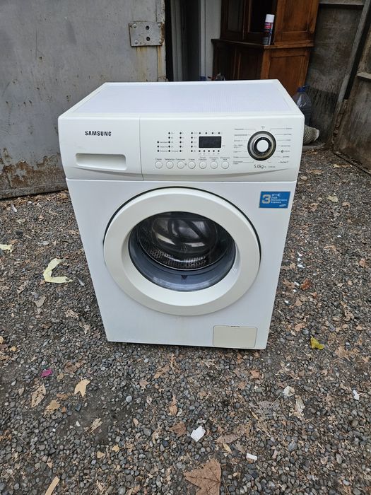 Продаётся стиральная машина самсунг