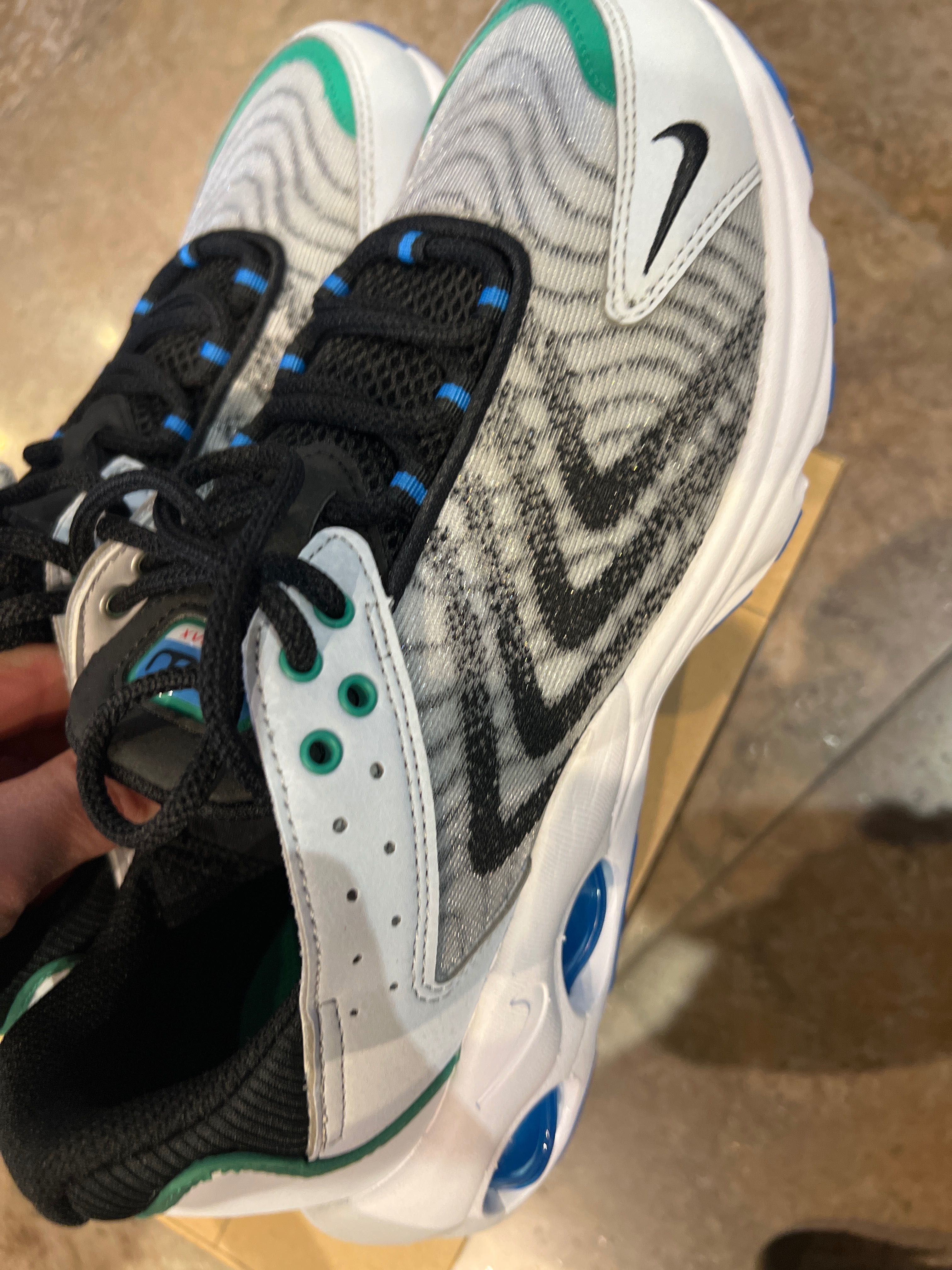 Чисто нови оригинални Nike Air Max TW номер 40