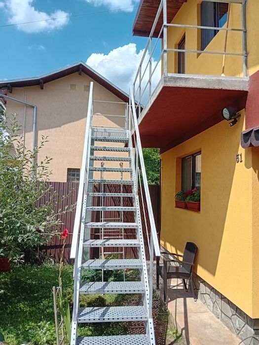Scara metalica zincata 4mm facem și montaj transport inclus