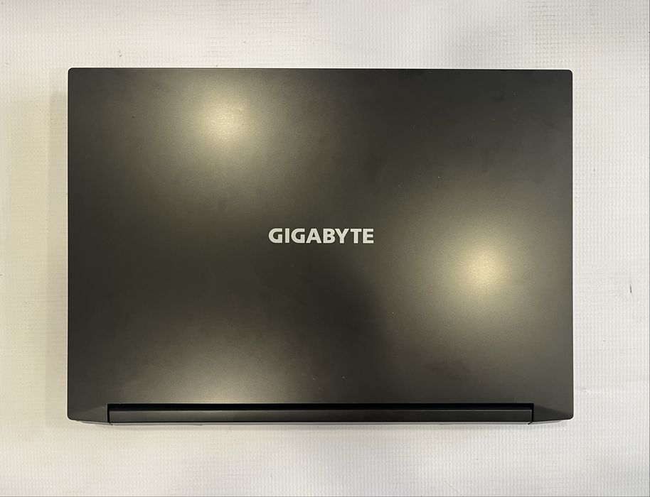 Геймърски лаптоп Gigabyte AMD Ryzen 5 5600H, Nvidia RTX 3060 6GB