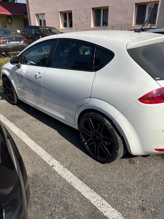 Vând sau schimb Seat Leon Cupra R