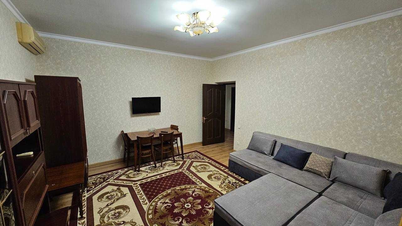 Продам 3 комнатную квартиру. Новомосковская
