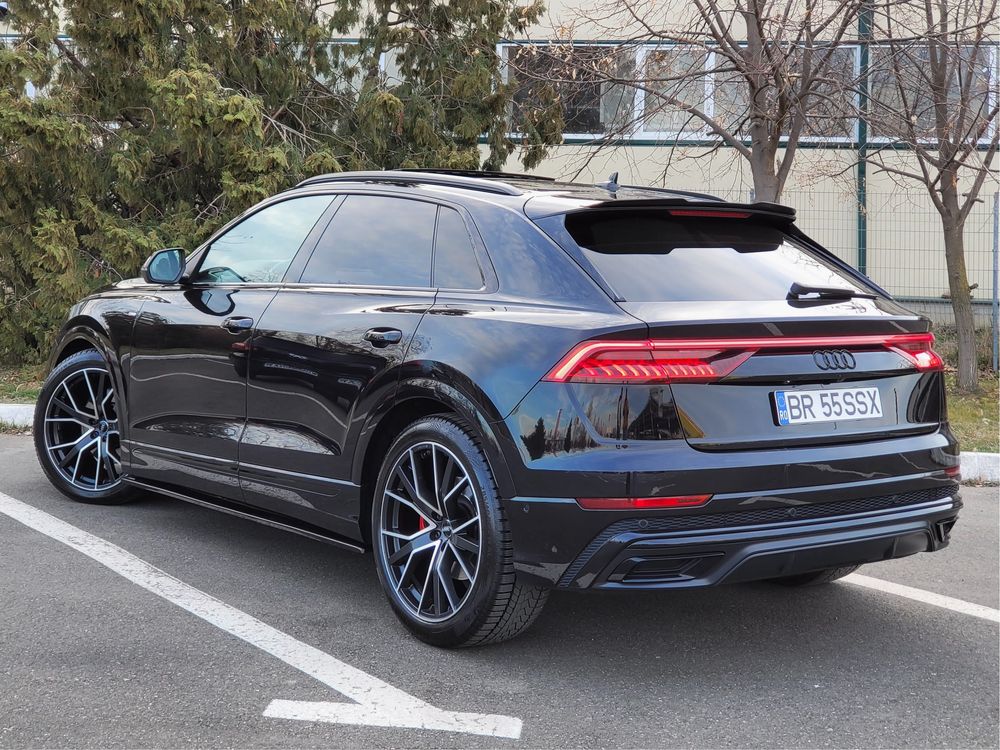 Audi Q8 S-line / Mild-Hybrid / 5.0Tdi 286 Cp