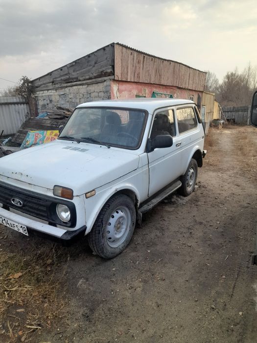 Продам ниву все вопросы по телефону