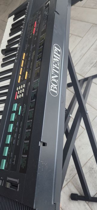 Orga cu suport Bontempi