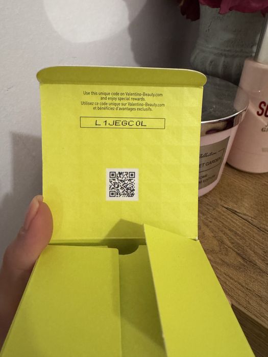 Vand parfum Valentino 100 ml original