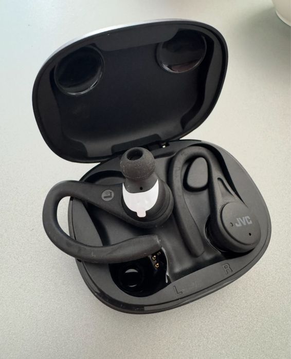 Безжични слушалки JVC Fitness series