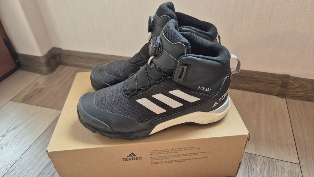 Зимни обувки Adidas Terrex Winter