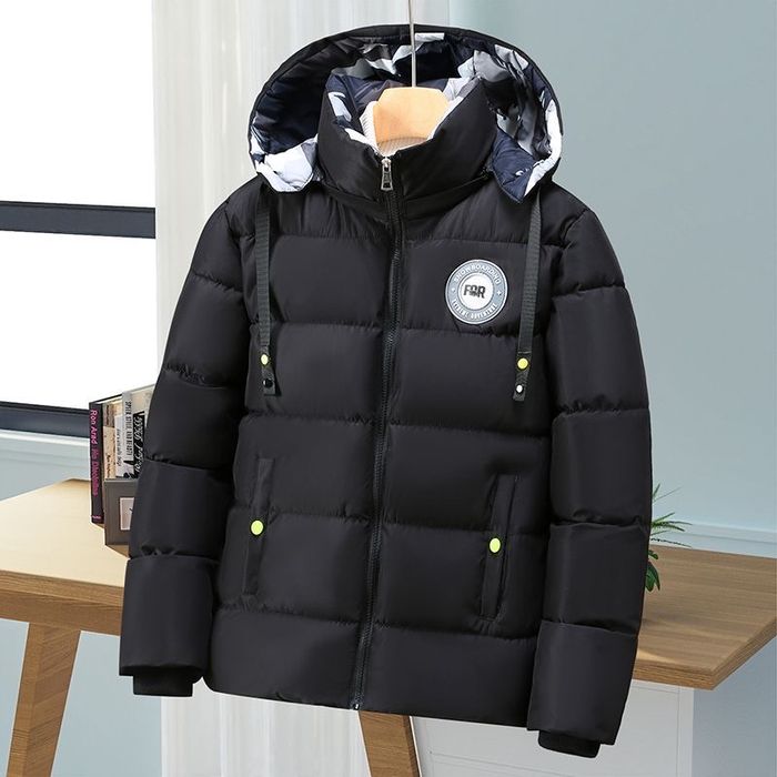 Qishgi bollar va qizla uchun kurtkalar sifati bombaa