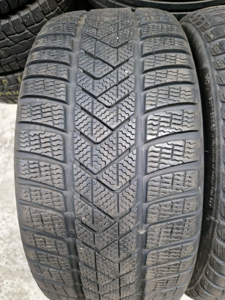 Set 2 anvelope SH iarna Pirelli 245/40/18 dot 2022