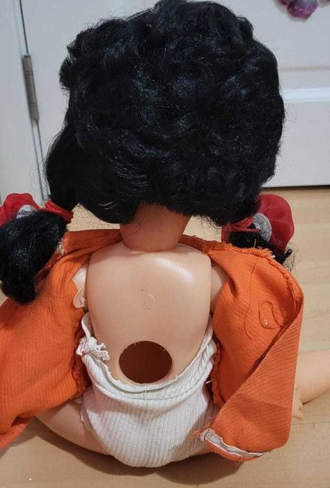 Păpușă Arădeanca, 57 cm, veche, de colecție, perioada comunistă, RSR