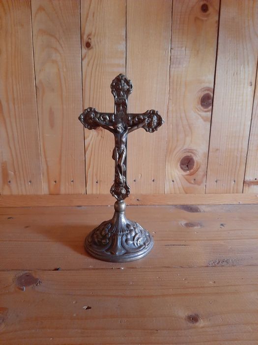 Crucifix metalic 25 cm