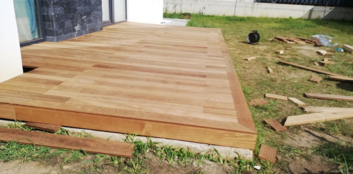 Montez deck wpc sau lemn