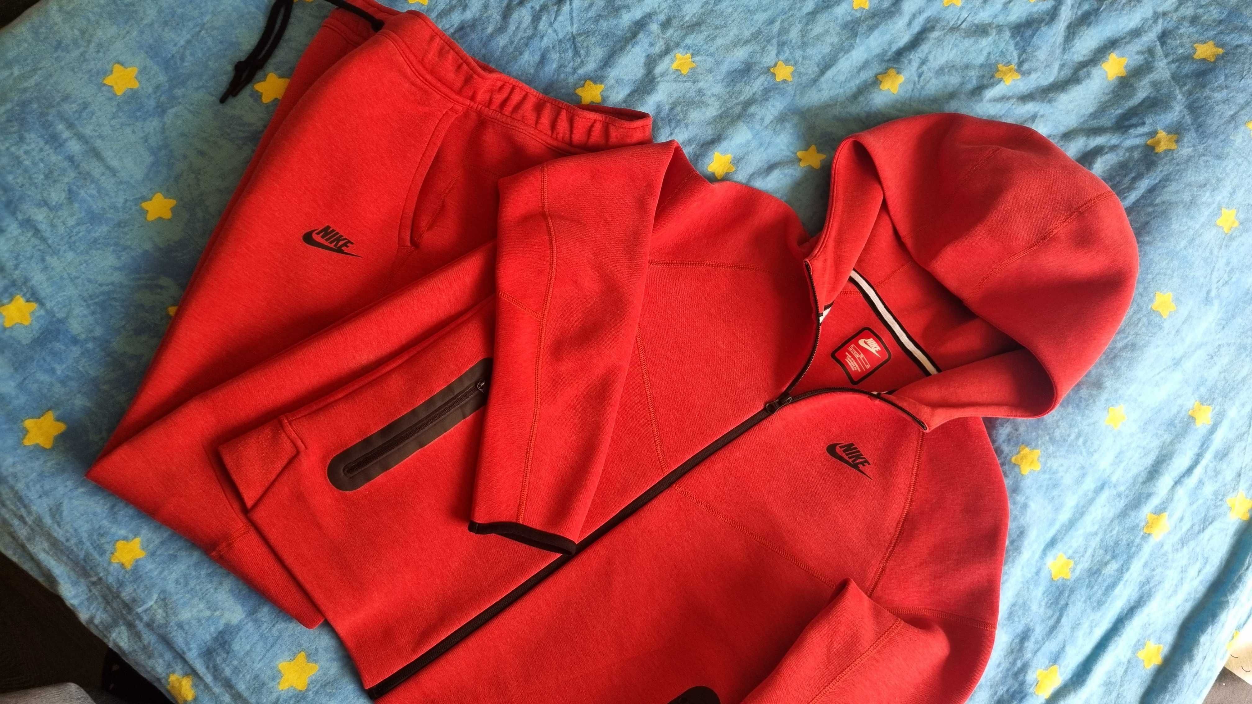 Спортен комплект Nike Tech Fleece - 2бр.