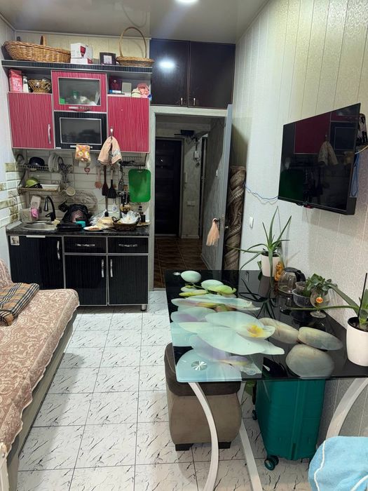 Кухонный гарнитур 100$ уступки есть