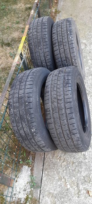 Vand anvelope de iarna NEXEN pentru dube 215/65R16C