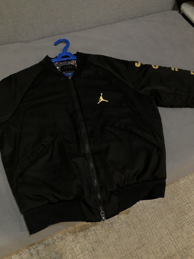 Бомбер Jordan