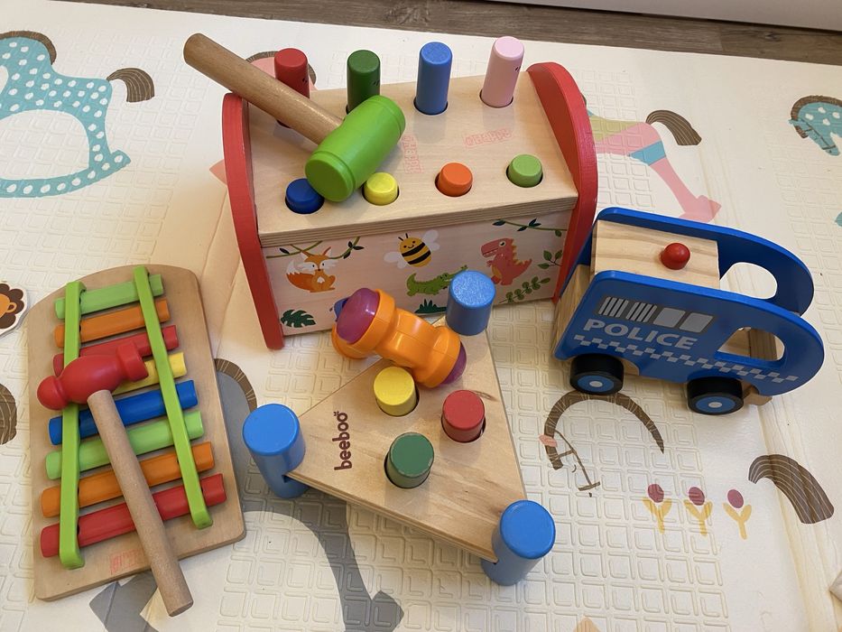 Lot jucarii senzoriale lemn- Xilofon, joc cu ciocan, masinuta
