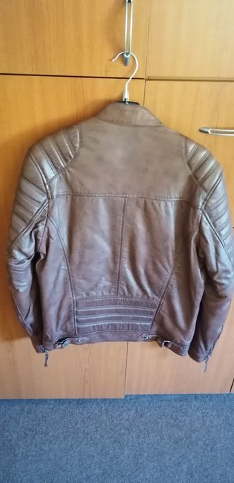 Geaca de piele, baieti