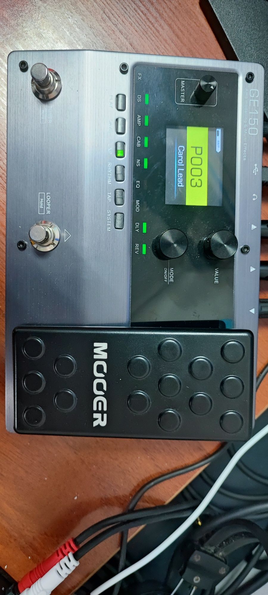 Продам гитарный процессор Mooer ge 150