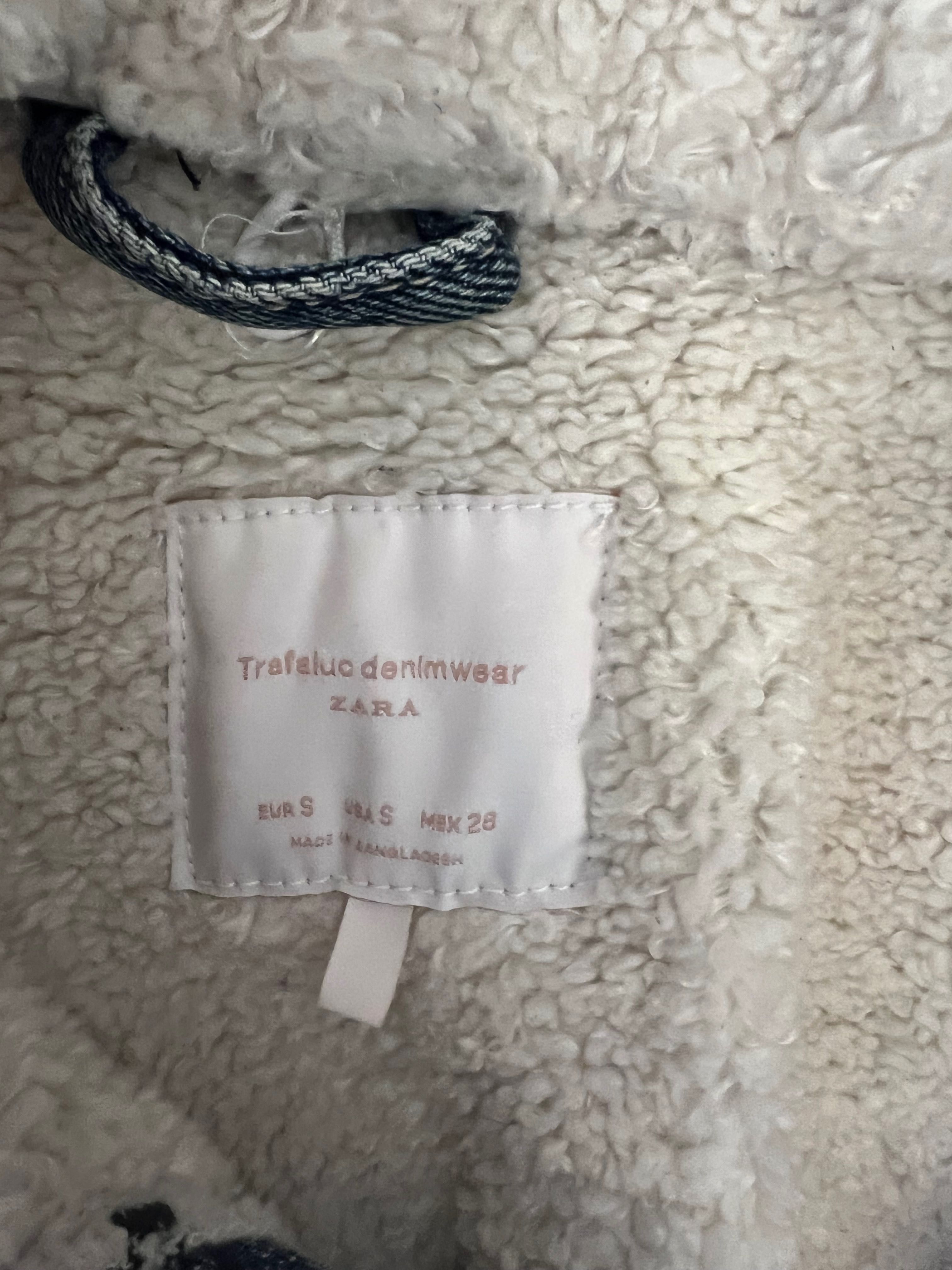 Zara Уникално дънково яке