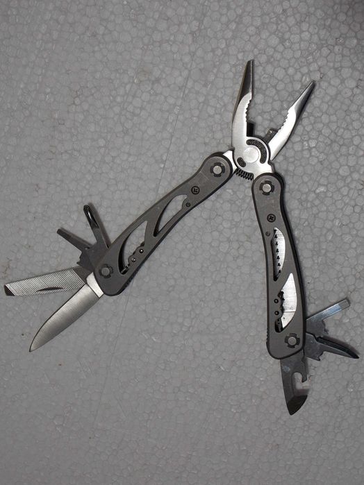 patent otel masiv Stainless briceag multifunctional cutit,scule