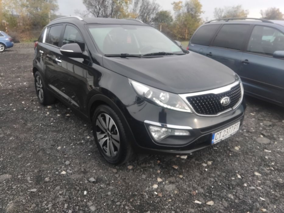 Продавам SUV ,KIA